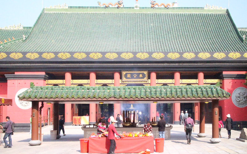 ���䨮����