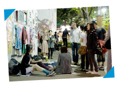 ���j��������