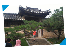 ������U��