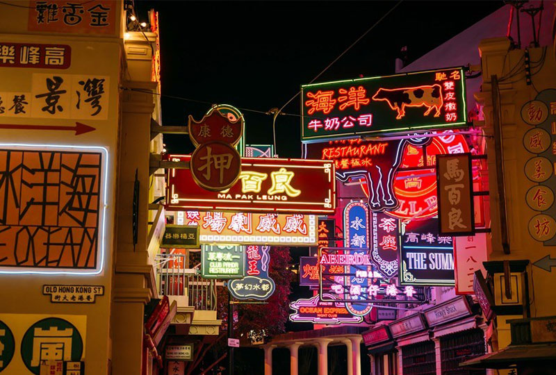 ������v����Ѥj���O�i�A�����|